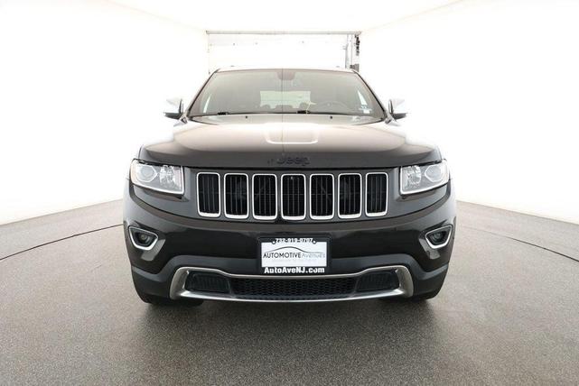 Photo of 2015 Brilliant Black Crystal Pearlcoat Jeep Grand Cherokee