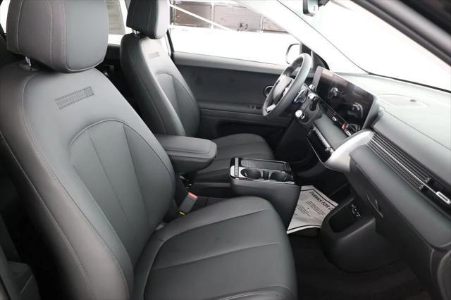 Photo of 2025 Abyss Black Hyundai IONIQ 5
