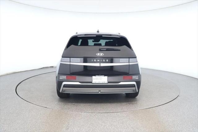 Photo of 2025 Abyss Black Hyundai IONIQ 5