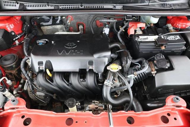 Photo of 2015 Absolutely Red Toyota Yaris