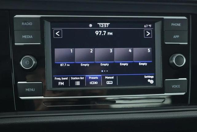Photo of 2024 Deep Black Pearl Volkswagen Jetta