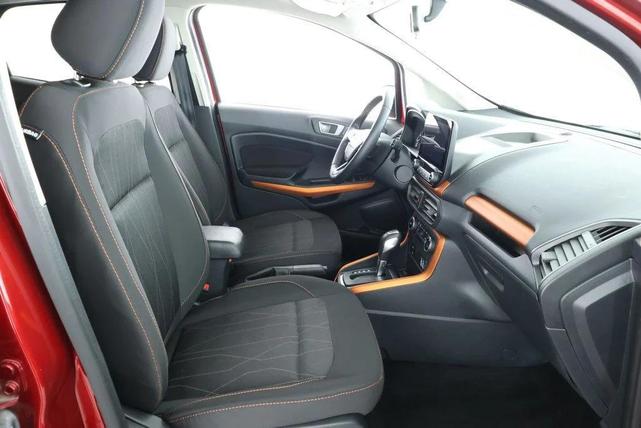 Photo of 2021 RUBY RED MET TNTD CLEARCOAT Ford EcoSport