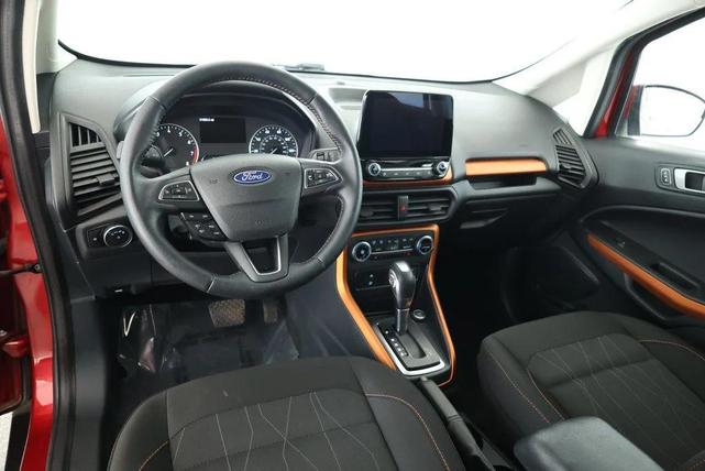 Photo of 2021 RUBY RED MET TNTD CLEARCOAT Ford EcoSport