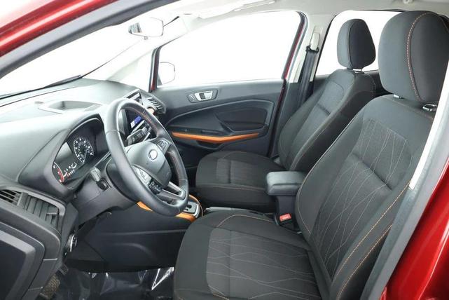 Photo of 2021 RUBY RED MET TNTD CLEARCOAT Ford EcoSport