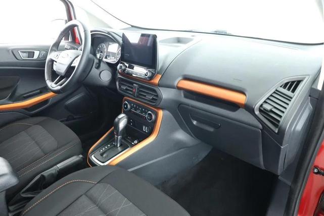 Photo of 2021 RUBY RED MET TNTD CLEARCOAT Ford EcoSport