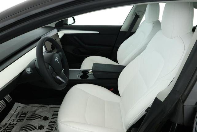 Photo of 2023 Solid Black Tesla Model 3