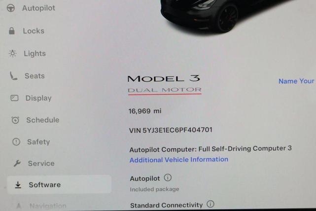 Photo of 2023 Solid Black Tesla Model 3