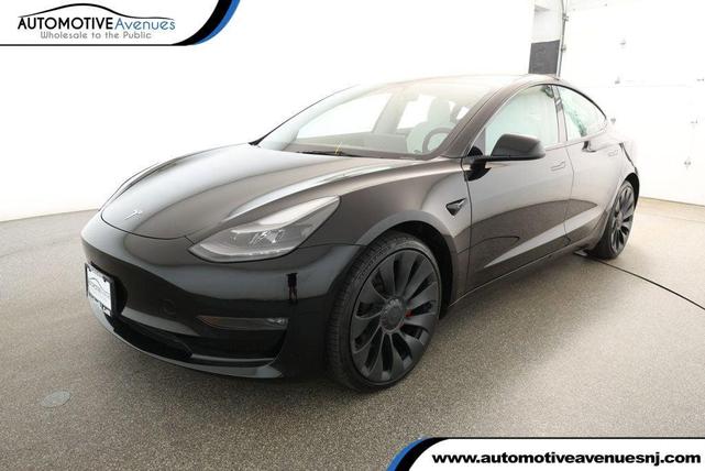 Photo of 2023 Solid Black Tesla Model 3