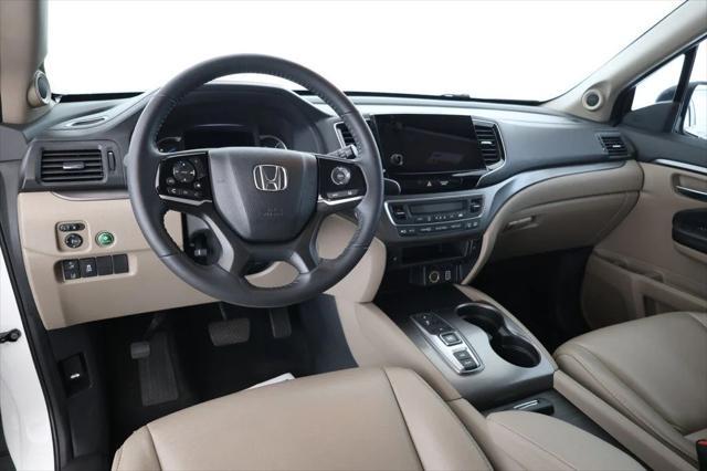 Photo of 2022 Platinum White Pearl Honda Pilot