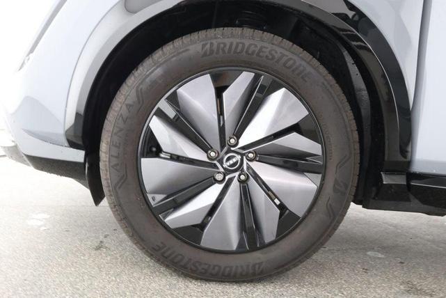 Photo of 2024 Boulder Gray Pearl Nissan ARIYA