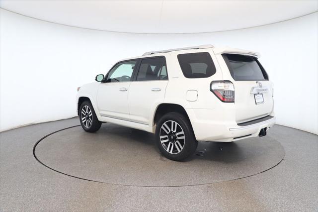 Photo of 2022 Blizzard Pearl Toyota 4Runner