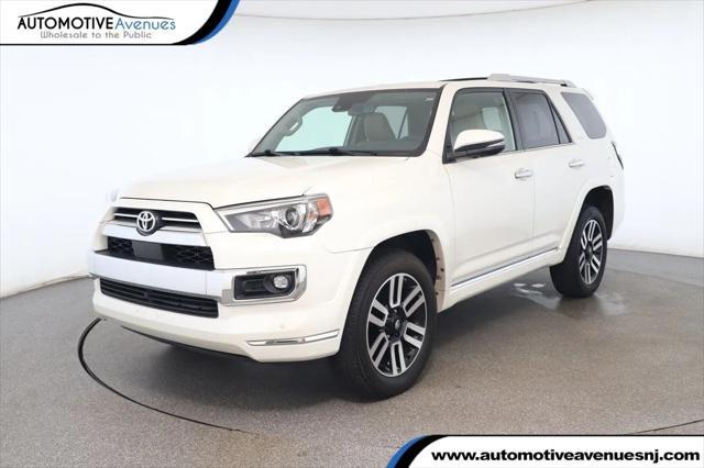 Photo of 2022 Blizzard Pearl Toyota 4Runner