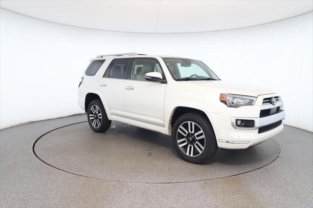 Photo of 2022 Blizzard Pearl Toyota 4Runner