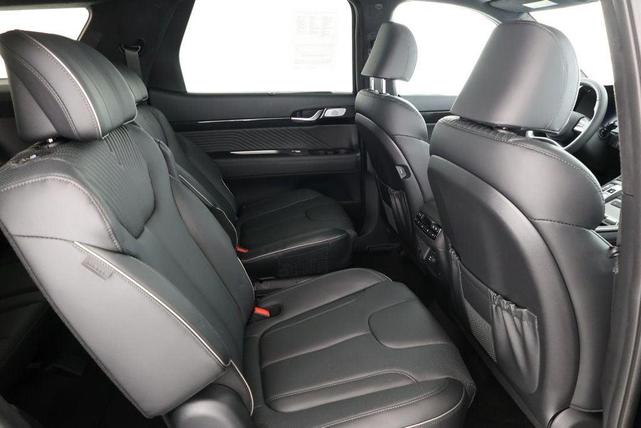 Photo of 2025 Robust Emerald Hyundai PALISADE