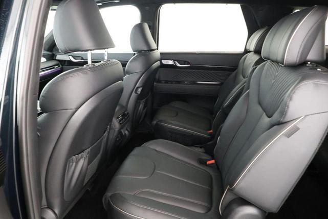 Photo of 2025 Robust Emerald Hyundai PALISADE
