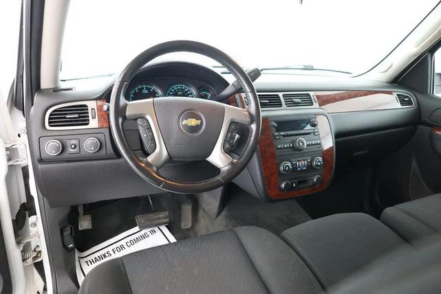 Photo of 2013 Summit White Chevrolet Suburban