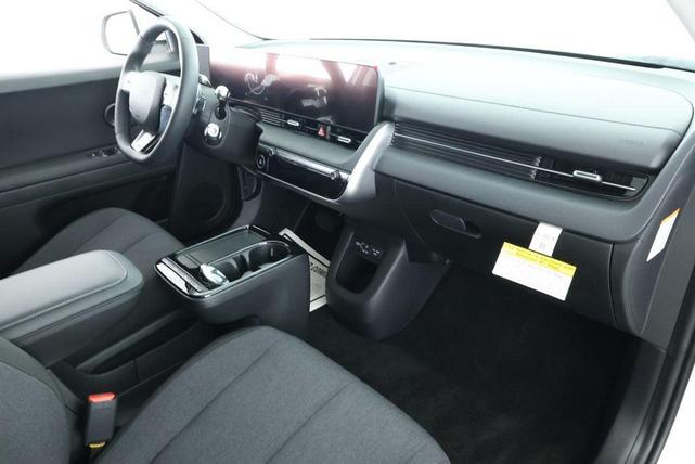Photo of 2025 Atlas White Hyundai IONIQ 5