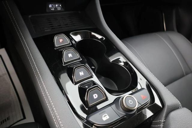 Photo of 2023 Brahminy White VinFast VF 8