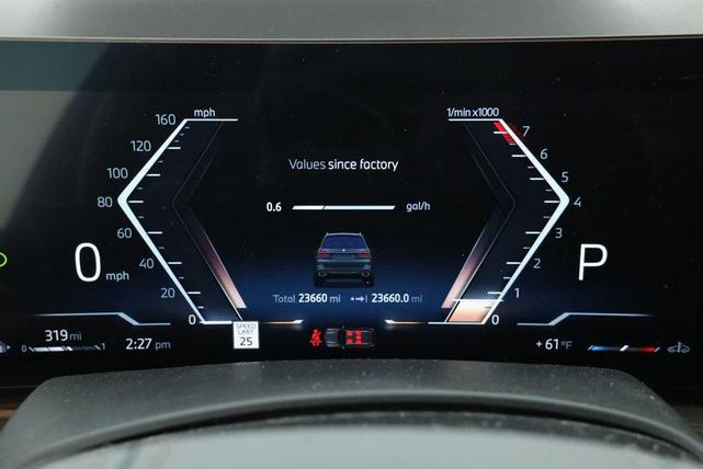 Photo of 2024 Blue Ridge Mountain Metallic BMW X7