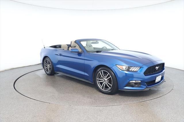 Photo of 2017 Lightning Blue Metallic Ford Mustang