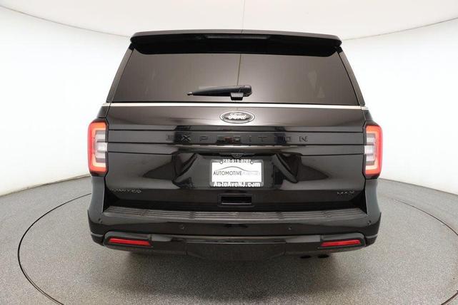 Photo of 2022 AGATE BLACK METALLIC Ford Expedition Max
