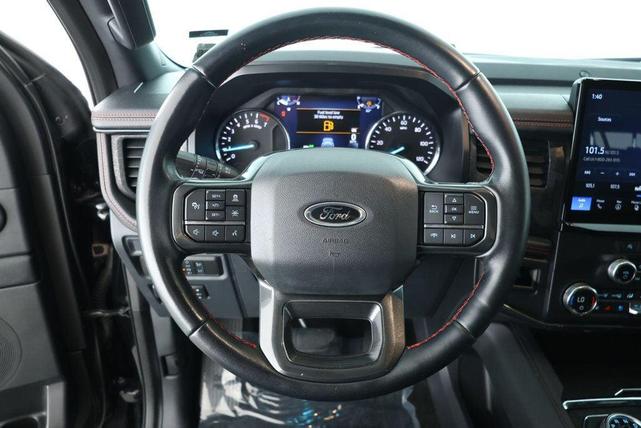 Photo of 2022 AGATE BLACK METALLIC Ford Expedition Max