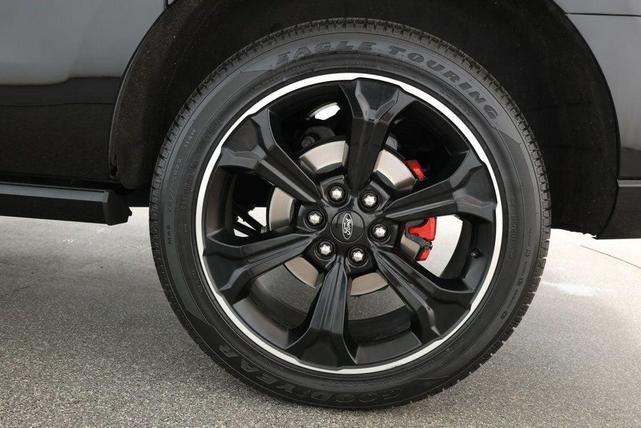 Photo of 2022 AGATE BLACK METALLIC Ford Expedition Max
