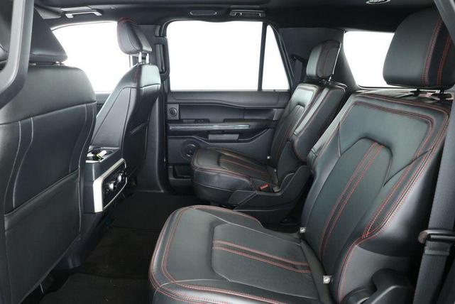 Photo of 2022 AGATE BLACK METALLIC Ford Expedition Max