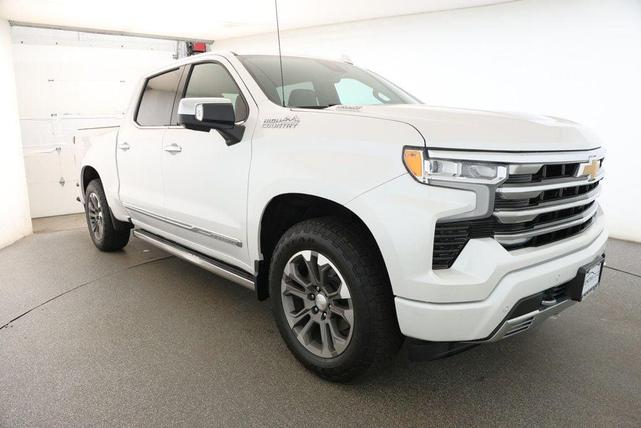 Photo of 2024 Iridescent Pearl Tricoat Chevrolet Silverado 1500