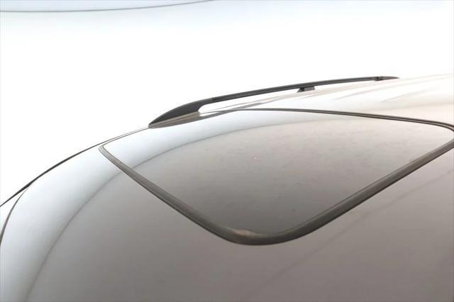 Photo of 2011 Grigio Metallic Acura MDX