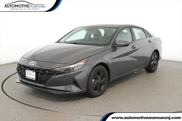 2023 Hyundai Elantra Hev