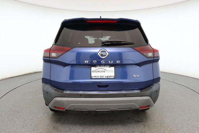 Photo of 2021 Caspian Blue Metallic Nissan Rogue