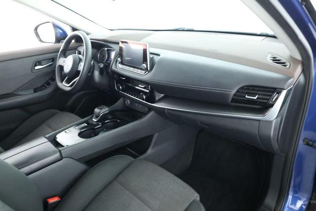 Photo of 2021 Caspian Blue Metallic Nissan Rogue