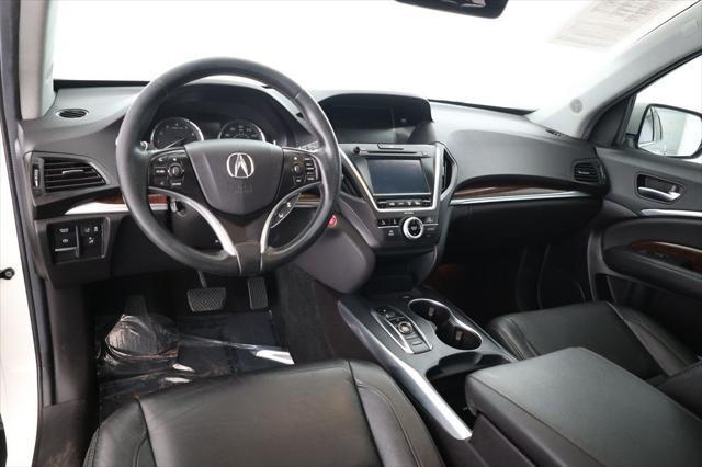 Photo of 2019 White Diamond Pearl Acura MDX