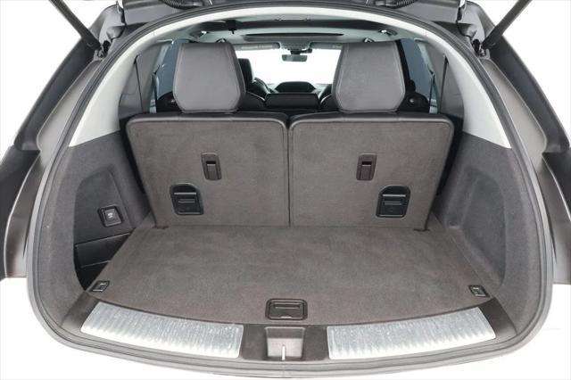 Photo of 2019 White Diamond Pearl Acura MDX