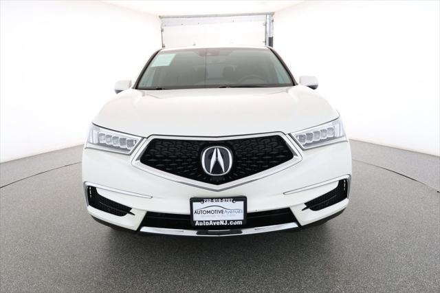 Photo of 2019 White Diamond Pearl Acura MDX