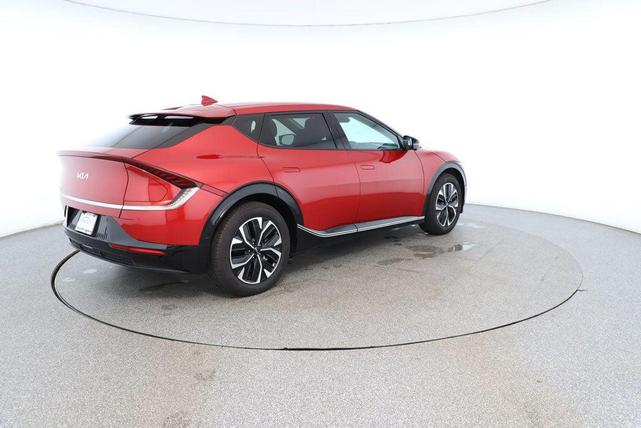 Photo of 2024 Runway Red Kia EV6