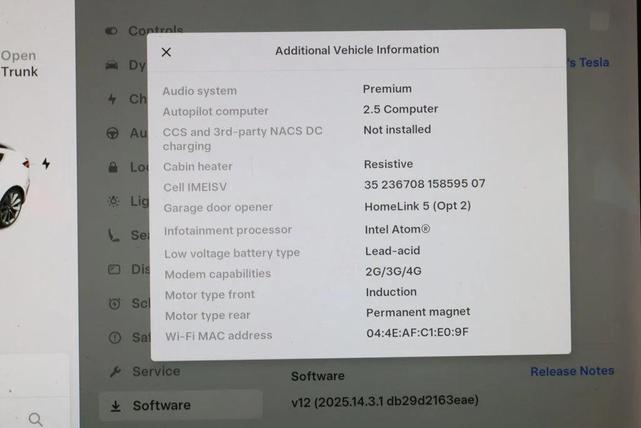 Photo of 2018 Pearl White Multi-Coat Tesla Model 3