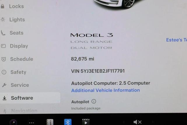 Photo of 2018 Pearl White Multi-Coat Tesla Model 3