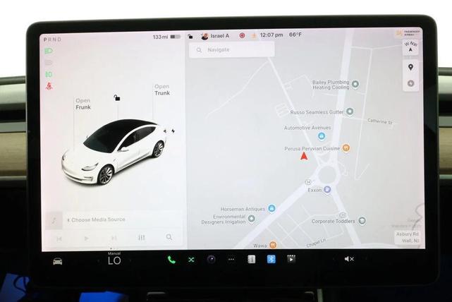 Photo of 2018 Pearl White Multi-Coat Tesla Model 3