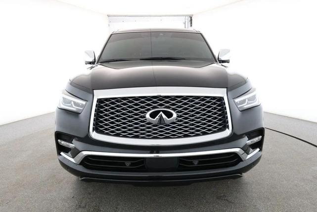Photo of 2024 Mineral Black INFINITI QX80
