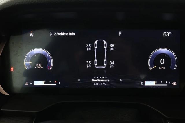 Photo of 2022 Rocky Mountain Pearlcoat Jeep Grand Cherokee L