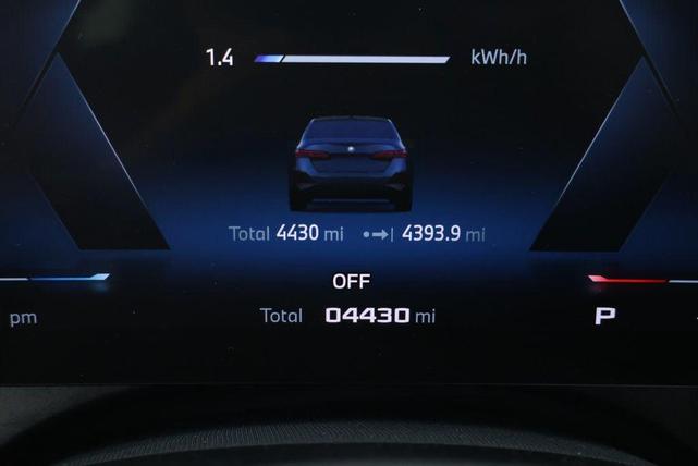 Photo of 2024 Phytonic Blue Metallic BMW i5