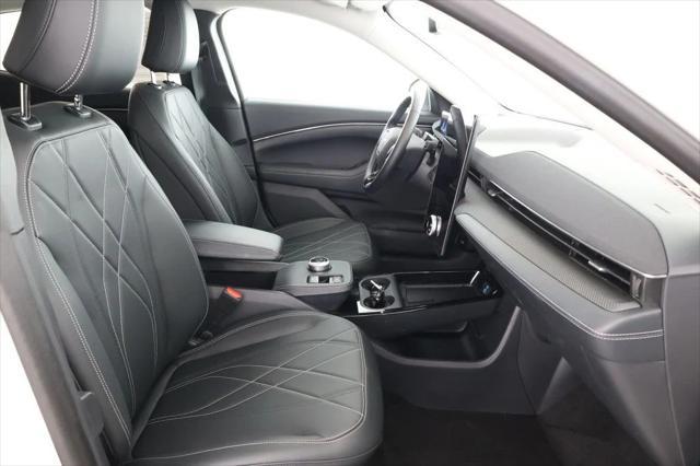 Photo of 2024 Star White Metallic Tri-Coat Ford Mustang Mach-E
