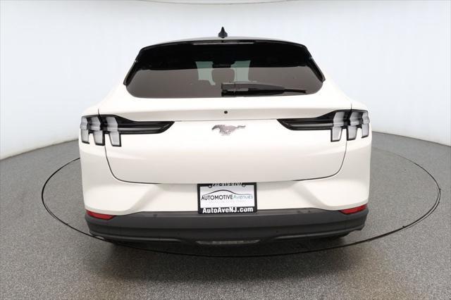 Photo of 2024 Star White Metallic Tri-Coat Ford Mustang Mach-E