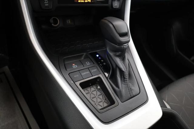 Photo of 2024 Magnetic Gray Metallic Toyota RAV4
