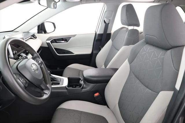 Photo of 2024 Magnetic Gray Metallic Toyota RAV4