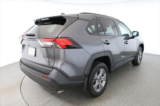 Photo of 2024 Magnetic Gray Metallic Toyota RAV4