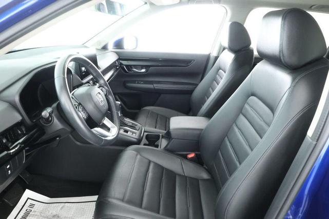 Photo of 2024 Still Night Pearl Honda CR-V