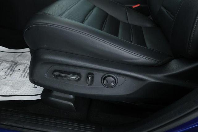 Photo of 2024 Still Night Pearl Honda CR-V